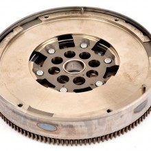 Koo zamachowe dwumasowe LUK 415 0472 10