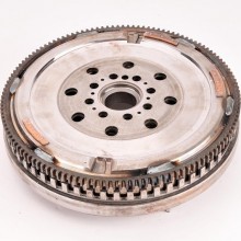 Koo zamachowe dwumasowe LUK 415 0276 10