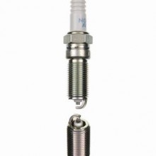 wieca zaponowa NGK 0005