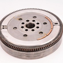 Koo zamachowe dwumasowe LUK 415 0237 10