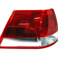 Lampa tylna MAGNETI MARELLI 715001009001