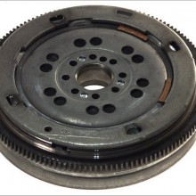 Koo zamachowe dwumasowe LUK 415 0117 10