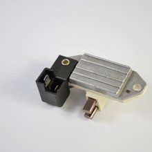Regulator napicia MAGNETI MARELLI 581200200100