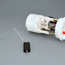 Elektryczna pompa paliwa MEAT & DORIA 76453 - darmowa dostawa do 5000 warsztat�w Motointegrator Partner i 170 sklep�w Inter Cars