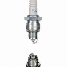 wieca zaponowa NGK 6222