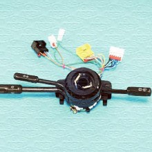 Prze��cznik zespolony pod kierownic� MAGNETI MARELLI 000042358010