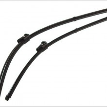 Pira wycieraczek VALEO Silencio Xtrm VM474 700+580 mm