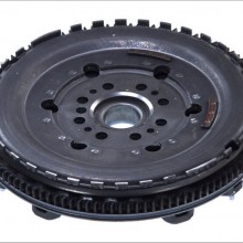 Koo zamachowe dwumasowe LUK 415 0179 10